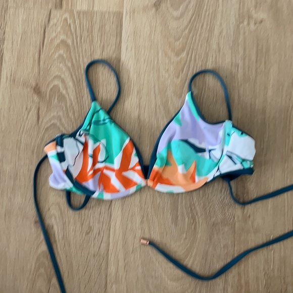 Maaji Swim Top - Picture 2 of 3